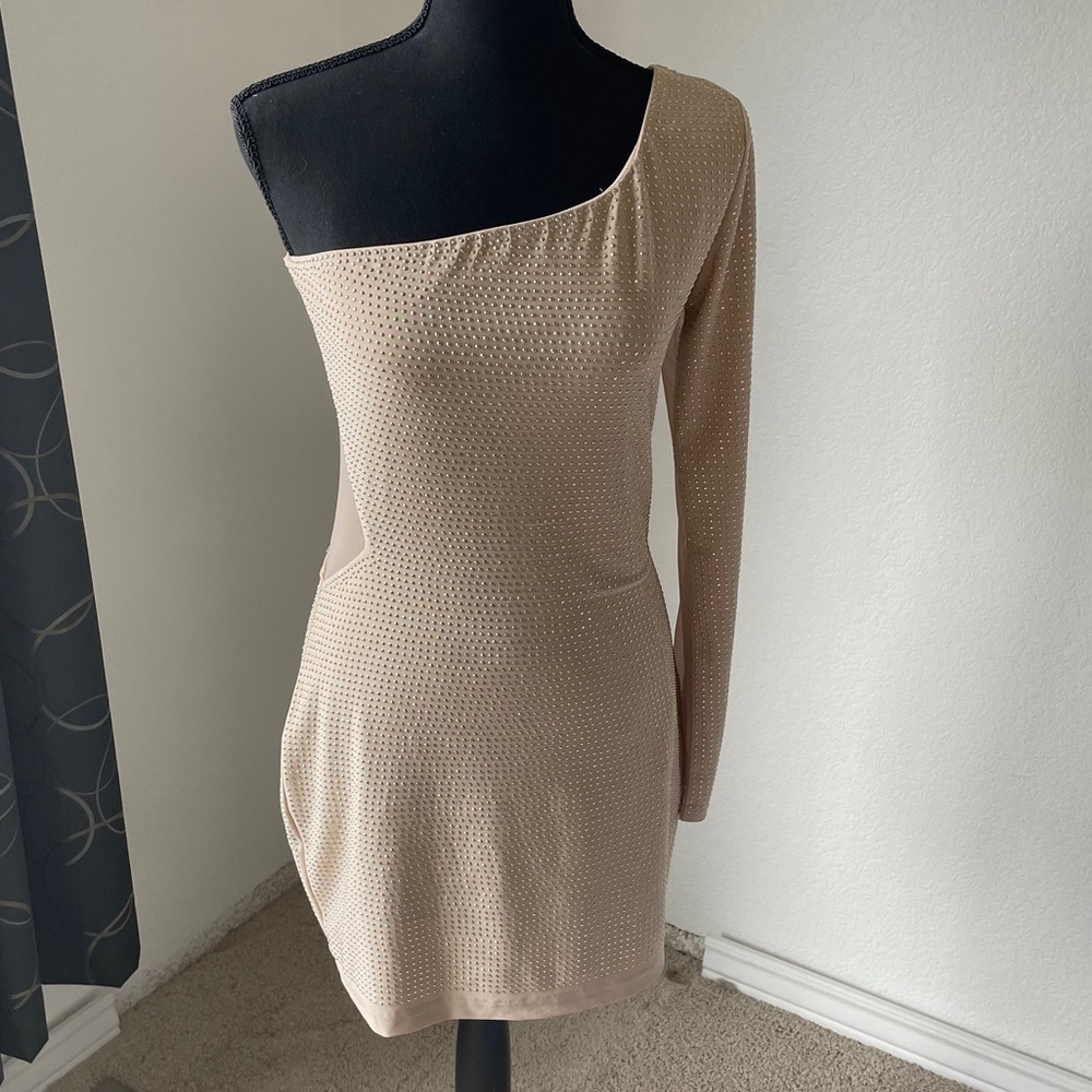 Gold/nude one shoulder long sleeved dress